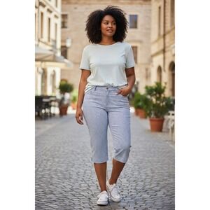 Avenue Denim Striped Capris Cropped Pants Women Size 18 Blue White